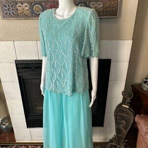 Creative Touch 100% Silk Aqua Beaded 2-pc Assembly Top 38" Chiffon Skirt S/M